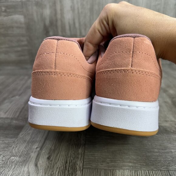 Under Armour Official Suede Women's size 10 Canyon Pink Casual Shoes - Picture 6 of 8